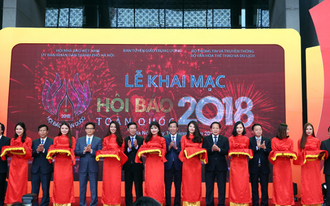 Tưng bừng khai mạc Hội báo toàn quốc 2018